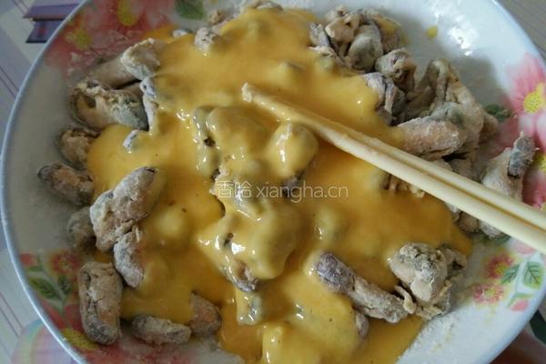 炸香酥牡蛎的做法图解4