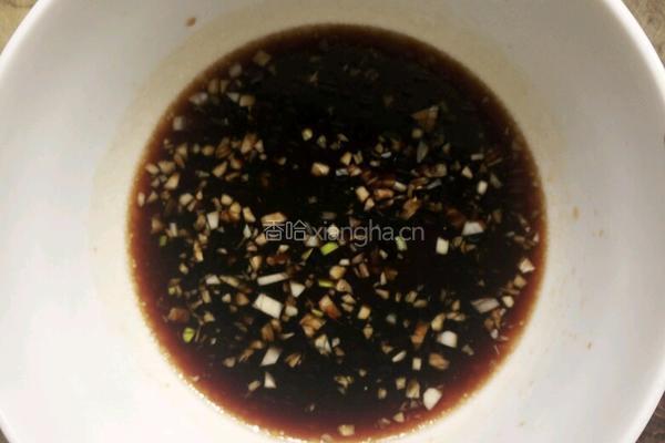 自制美味猪皮冻的做法图解15