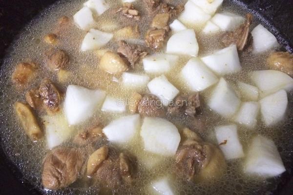 白萝卜焖鸭肉的做法图解7