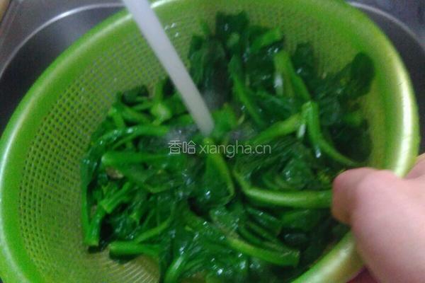 清炒菜心的做法图解3