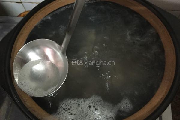 排骨炖白萝卜汤的做法图解5