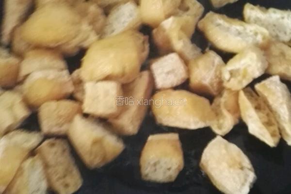 琉璃红烧豆腐的做法图解3