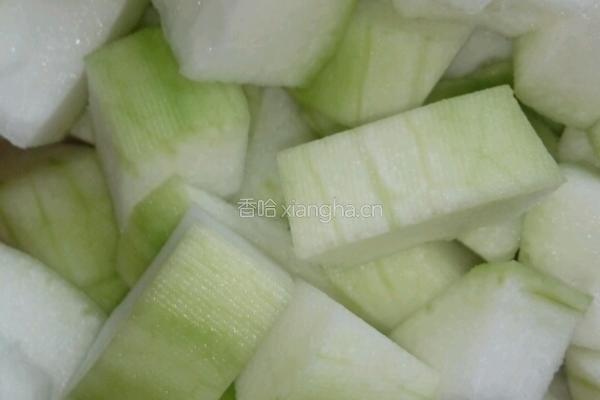 耗油烧冬瓜的做法图解2