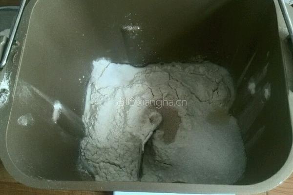 中种牛奶土司的做法图解2