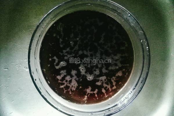 黑糯米红枣粥的做法图解3