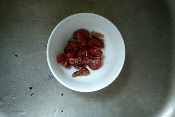 黑糯米红枣粥的做法图解4