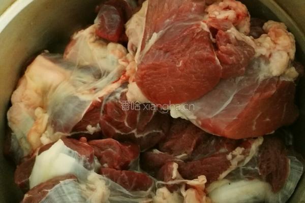 酱牛肉的做法图解1