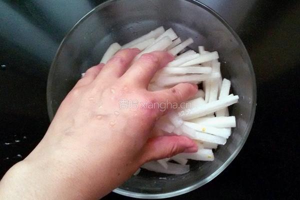 香拌萝卜干的做法图解4