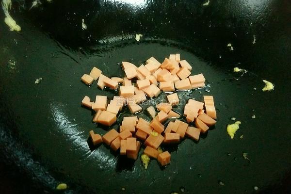 卷心菜炒饭的做法图解9