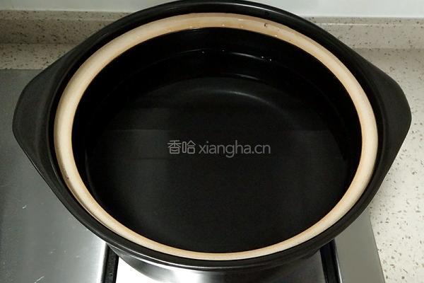 南瓜粥的做法图解1