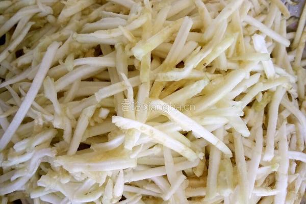 茄子馅包子的做法图解1