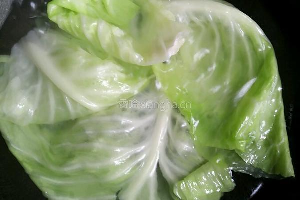 卷心菜包肉的做法图解2