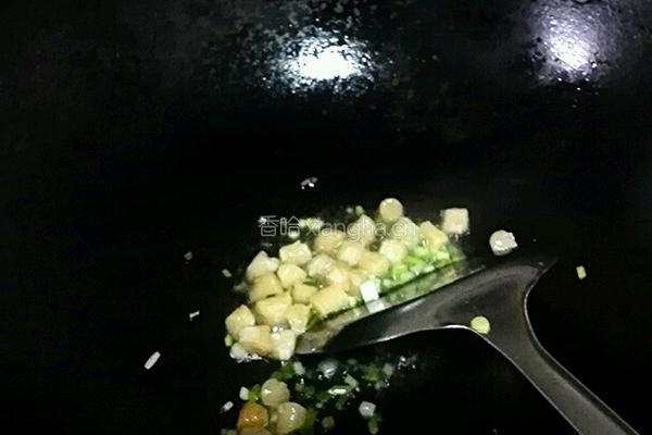 瑶柱炖冬瓜的做法图解4
