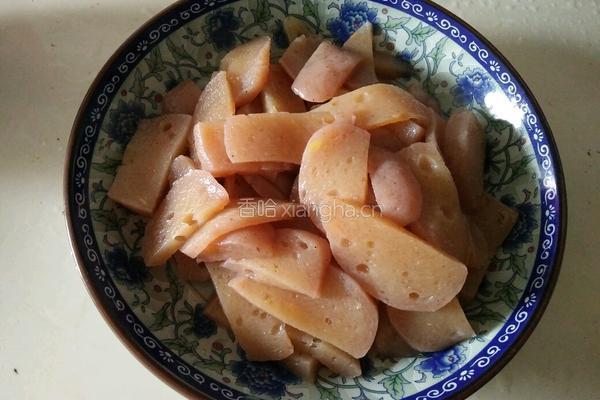 剁椒炒魔芋的做法图解3