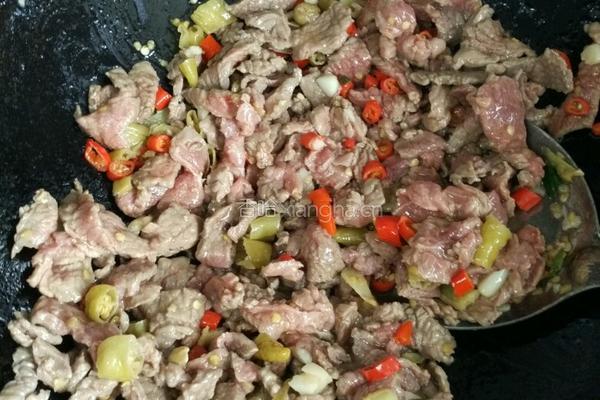 蒜苔炒黄牛肉(酸辣版)的做法图解5