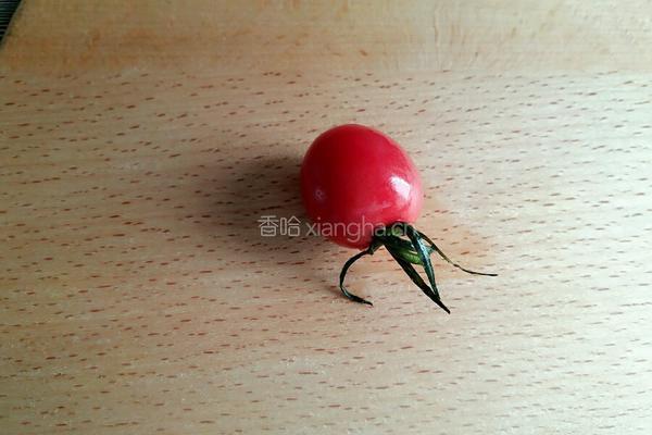 糖渍圣女果的做法图解2