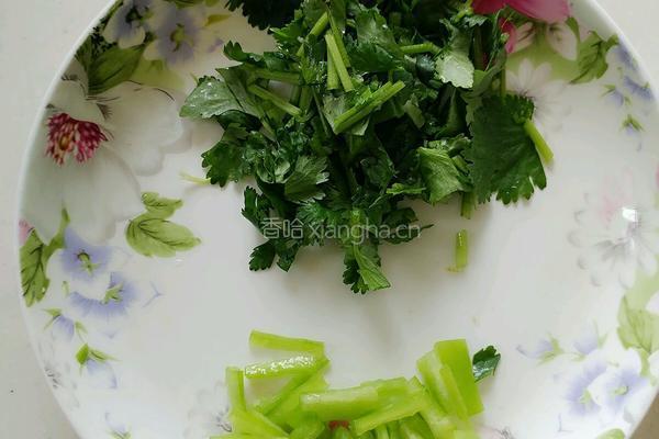 黄瓜拌猪耳的做法图解4