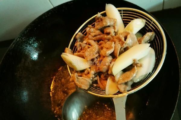 酱爆鸭片的做法图解3