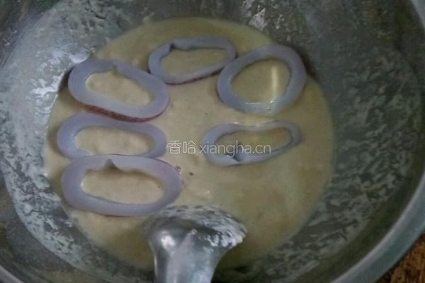 香酥鱿鱼甜甜圈的做法图解5