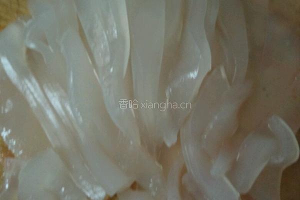 西红柿炒凉粉皮的做法图解2