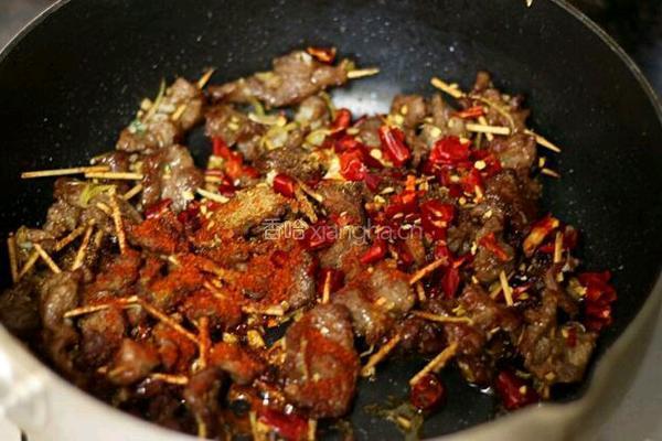 牙签牛肉的做法图解4