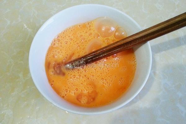 彩椒炒火腿鸭蛋的做法图解3