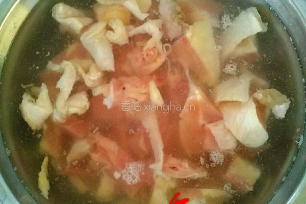 香菇炒鸡的做法图解2