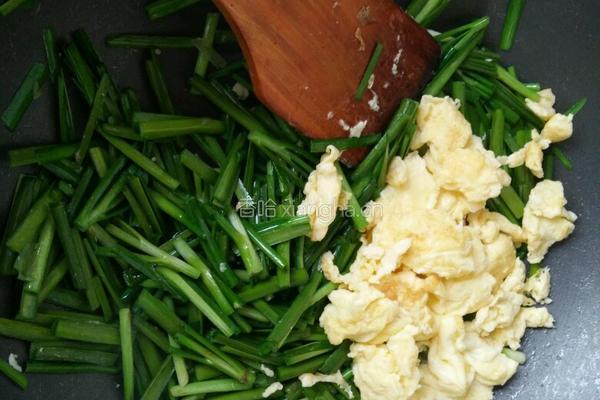 韭菜炒鸡蛋的做法图解6