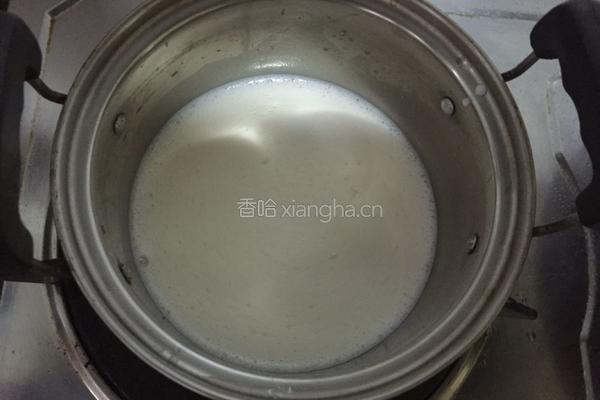 哈密瓜西米露的做法图解2