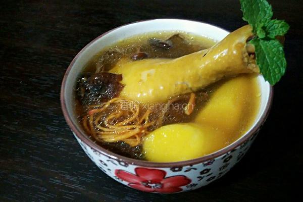 鲜虫草花煲鸡汤的做法图解8