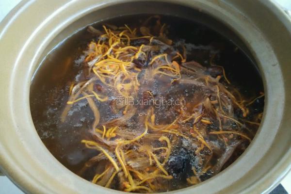 鲜虫草花煲鸡汤的做法图解7