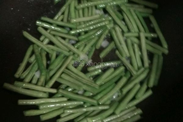 豆角焖面的做法图解3