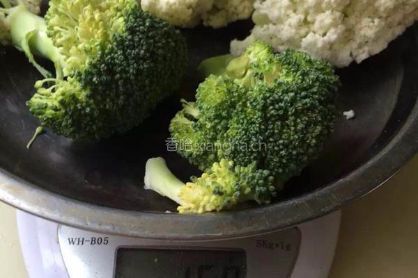 鲜虾蔬菜堡的做法图解2