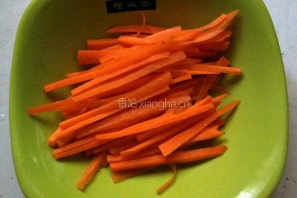 凉拌红油绿豆芽的做法图解3