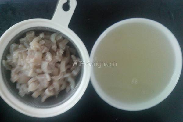 木耳水晶皮冻的做法图解7