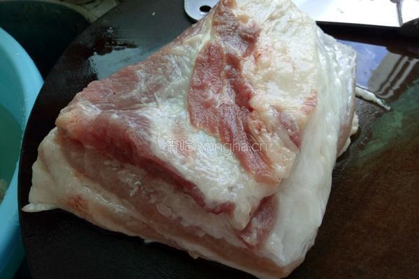 高压锅焖肉的做法图解1