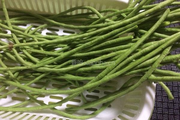 酸豇豆的做法图解2