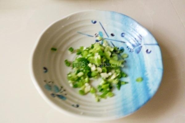白萝卜紫菜疙瘩汤的做法图解3