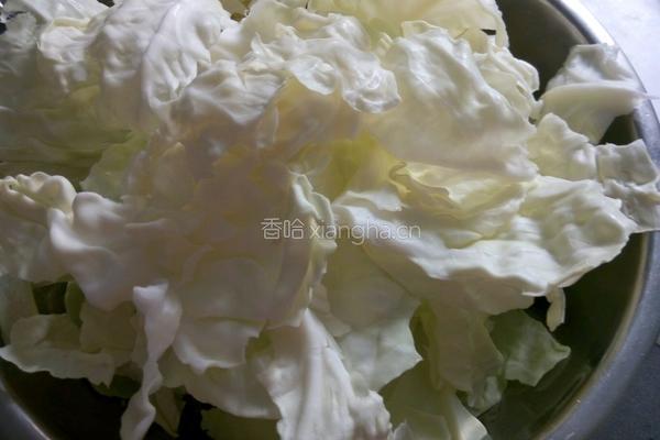 手撕包菜的做法图解2