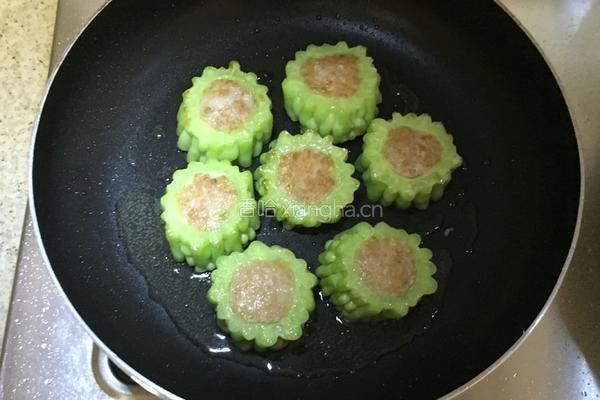 豉汁酿苦瓜的做法图解6