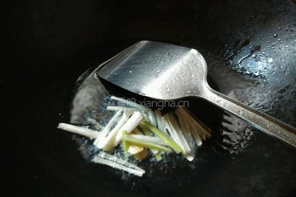 清炒绿豆芽的做法图解5