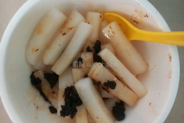 酱辣萝卜条的做法图解5