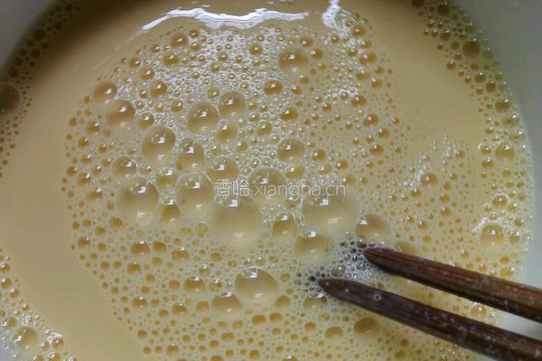 奶香玉米汁蒸蛋的做法图解5