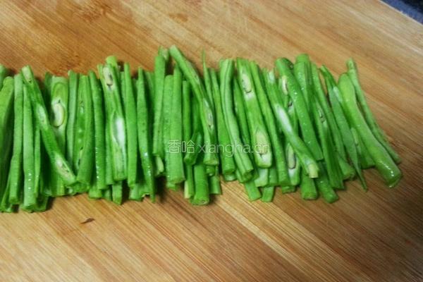 豆角丝炒肉的做法图解3