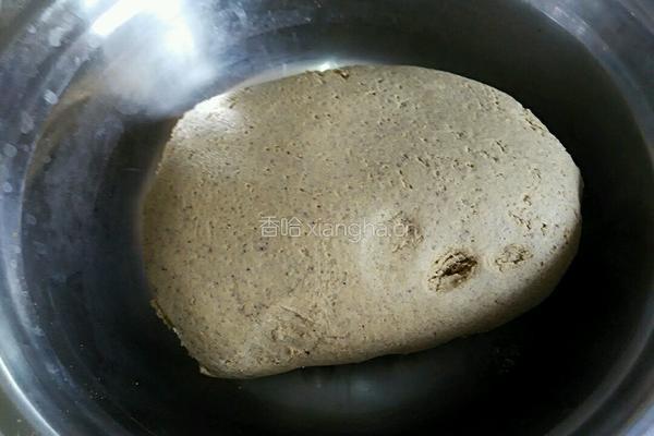 荞麦手擀面的做法图解1