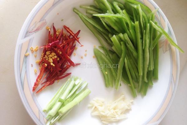 炝土豆丝的做法图解3