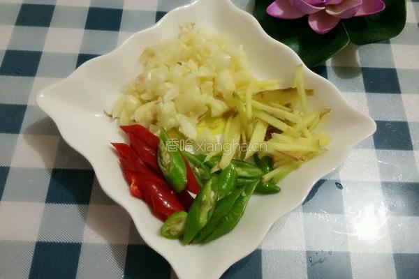 鲜猪肉蒸毛豆的做法图解5