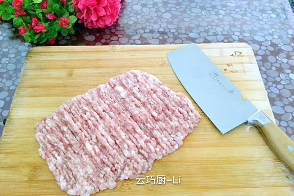 圣女果肉丸汤的做法图解4
