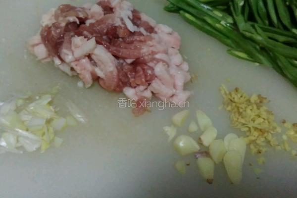 肉丝豆角丝的做法图解3