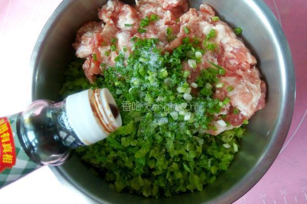 芹菜猪肉包子的做法图解5